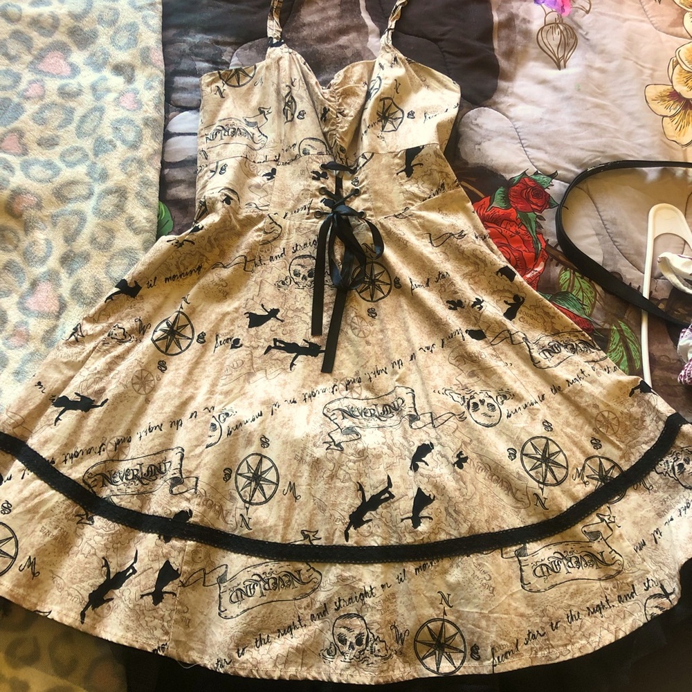 Peter Pan Disney Dress size small